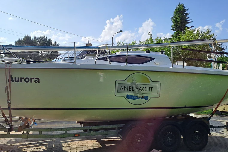 Mazury czarter - Antila 22