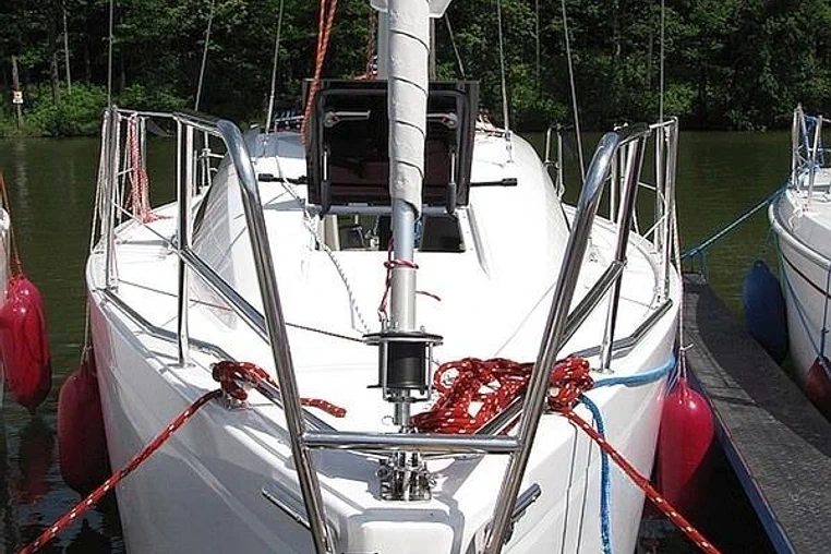 Czarter jachtu żaglowego Antila 24.4