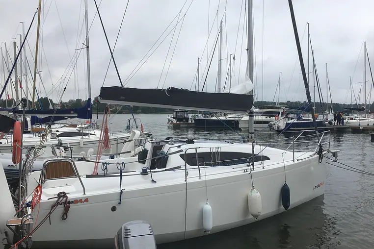 Mazury czarter - Antila 24.4