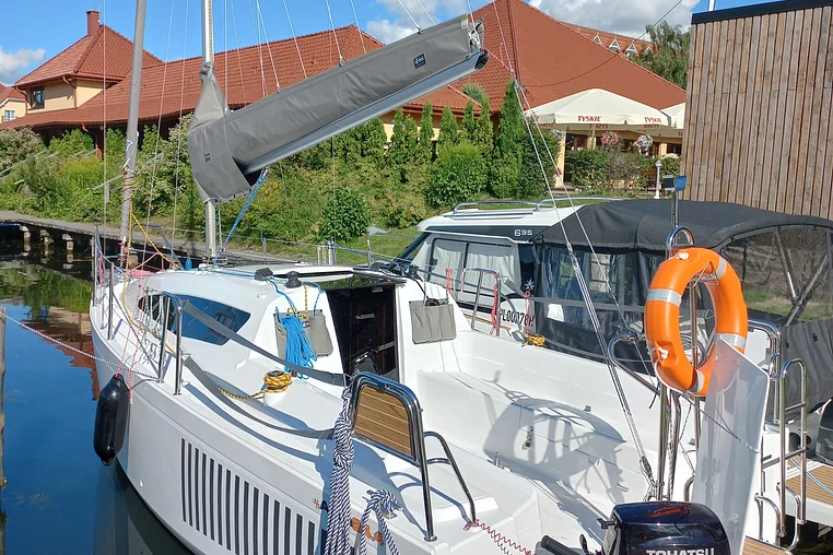 Mazury czarter - Antila 24.4