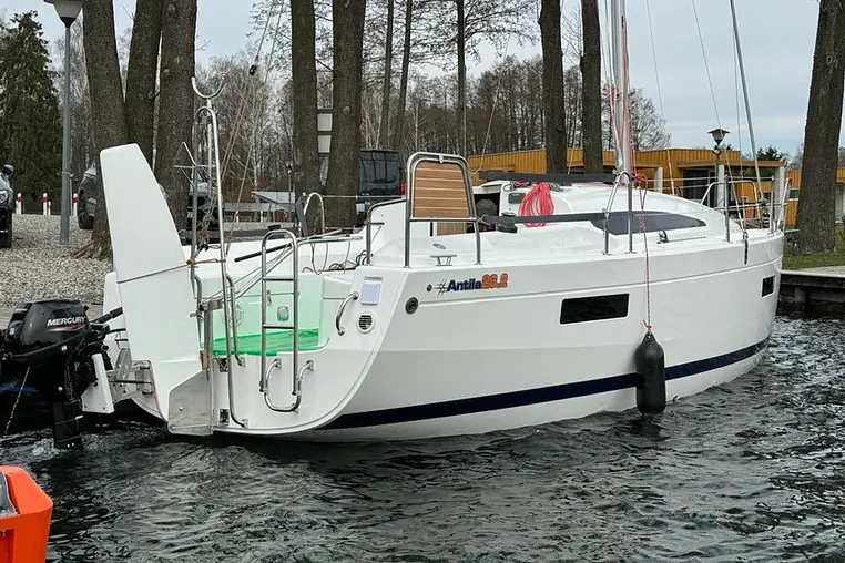 Giżycko czarter - Antila 26.2
