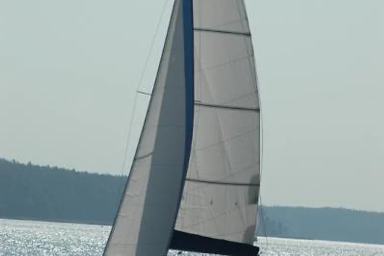 Wilkasy czarter - Antila 26