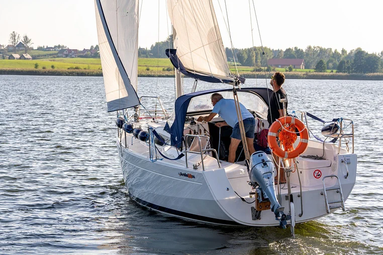 Czarter Antila 26 CC
