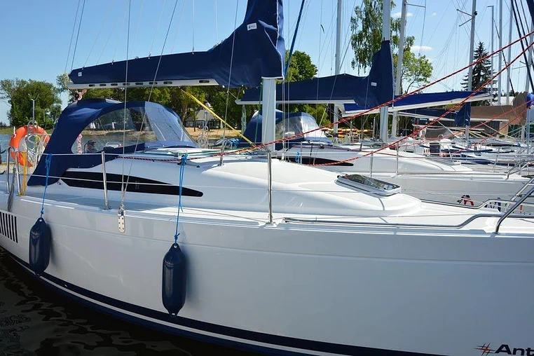 Czarter Antila 26 CC