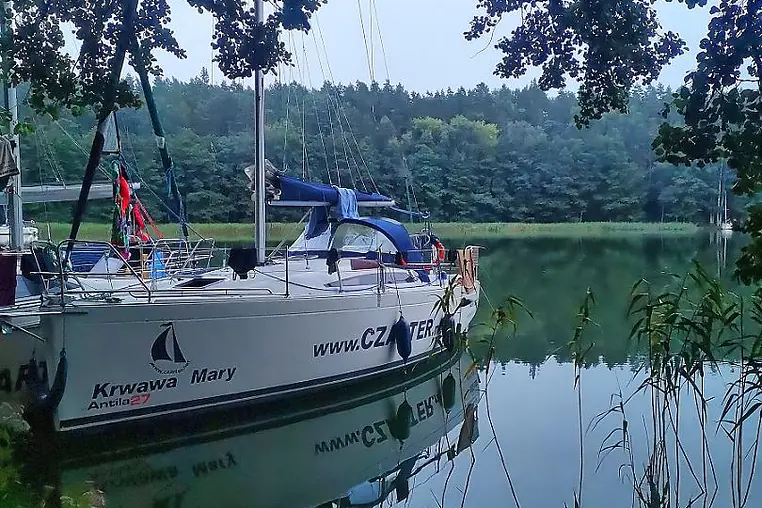 Czarter Antila 27