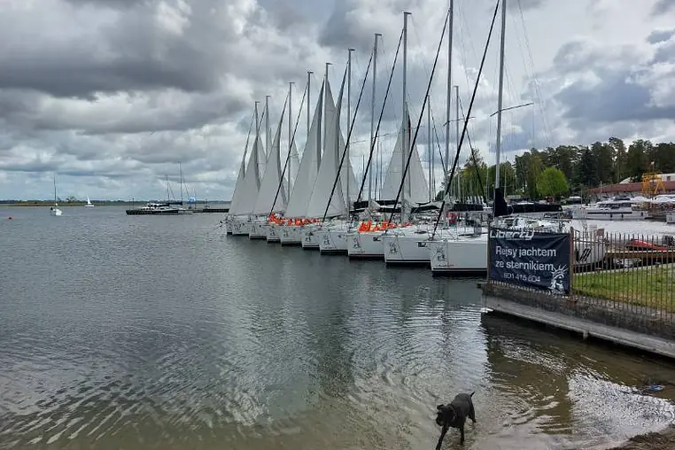 Mazury czarter - Antila 27