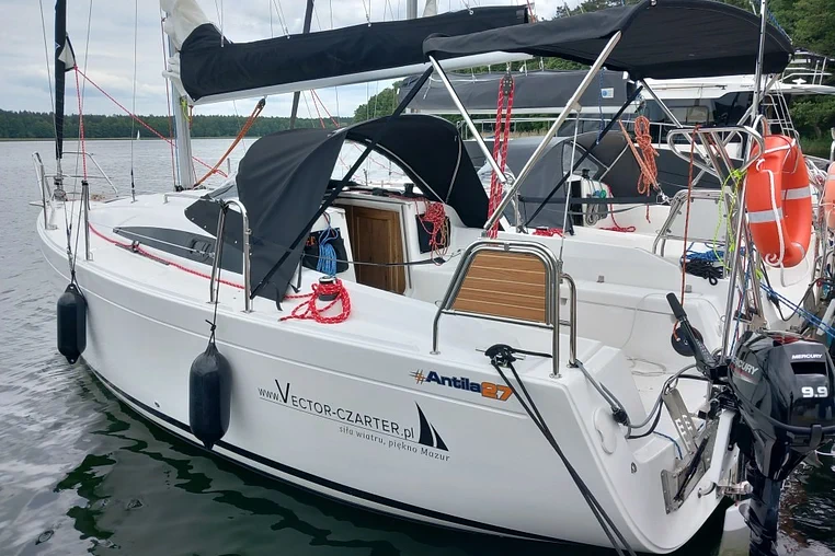 Czarter Antila 27