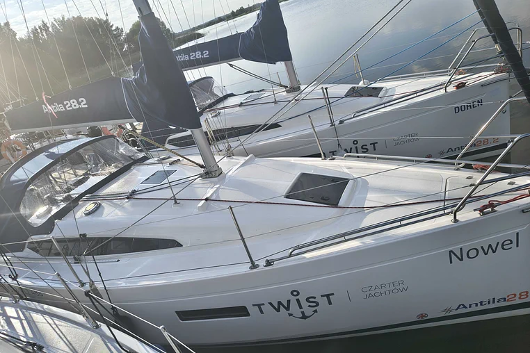 Mazury czarter - Antila 28.2