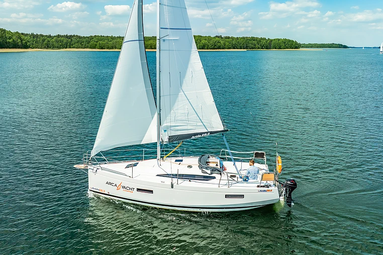 Mazury czarter - Antila 28.2
