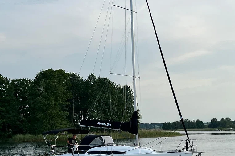 Sztynort czarter - Antila 30
