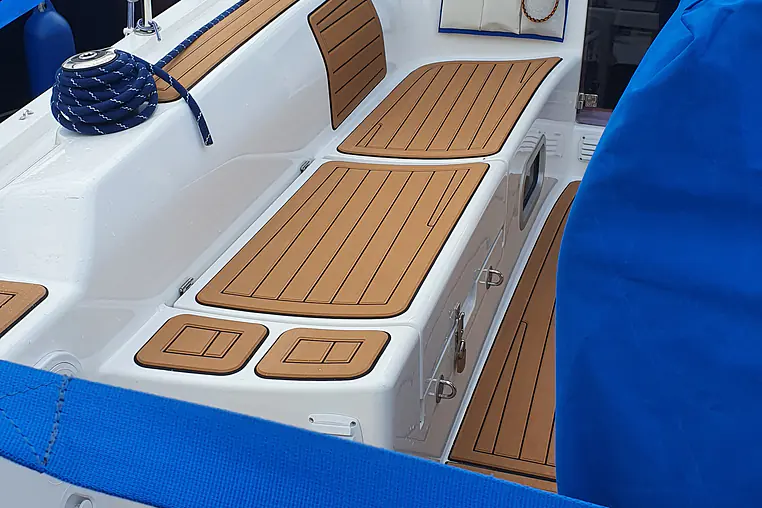 Czarter Antila 30