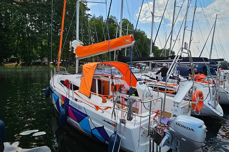 Czarter jachtu żaglowego Antila 30