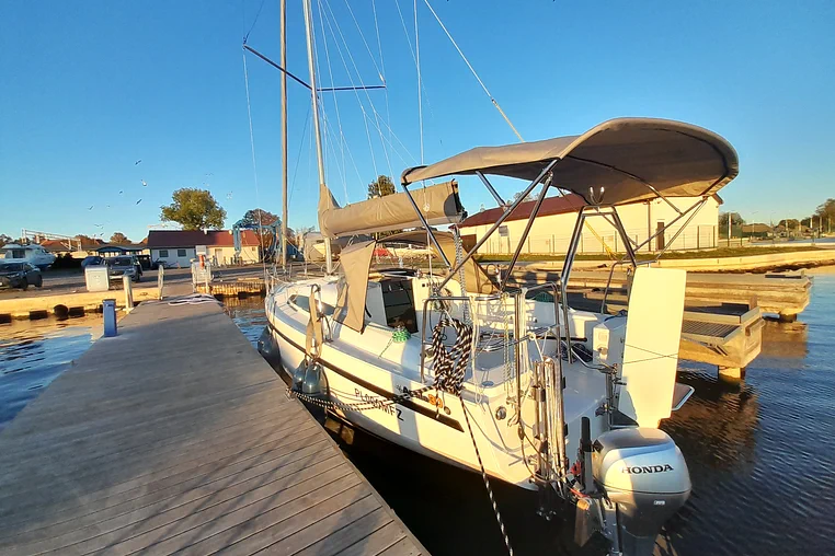 Czarter jachtu żaglowego Antila 30