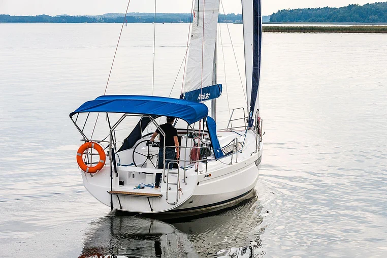 Mazury czarter - Antila 30