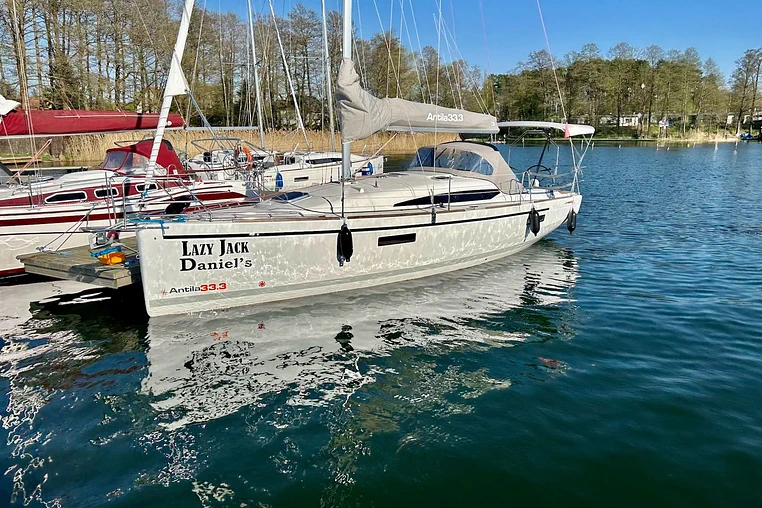Mazury czarter - Antila 33.3