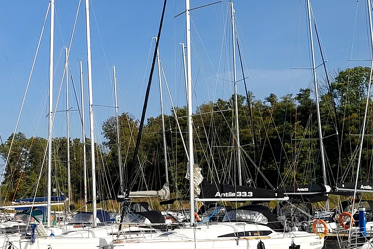 Mazury czarter - Antila 33.3