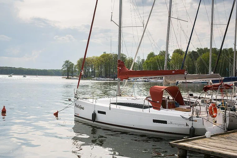 Bogaczewo czarter - Antila 33