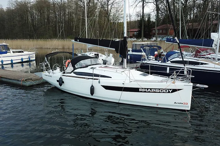 Mazury czarter - Antila 33