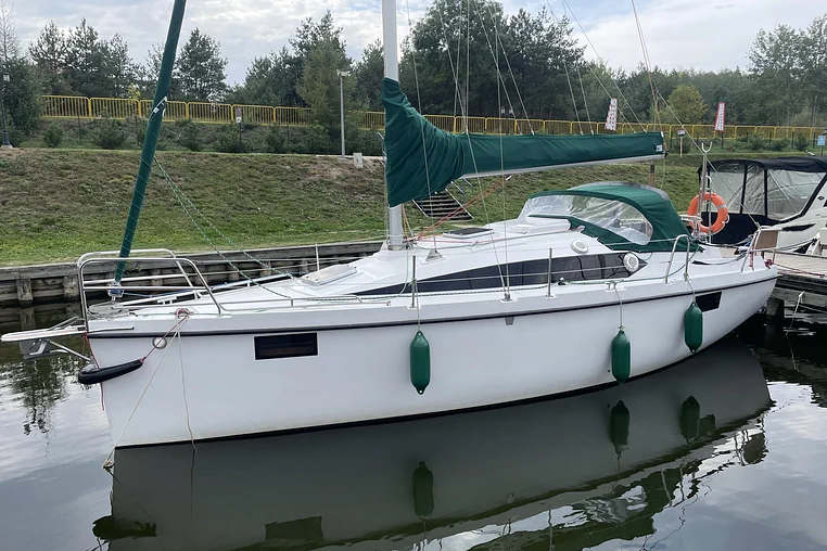Czarter Aquatic 28