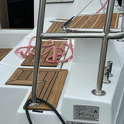 Aquatic 28