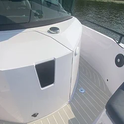 Axopar 28 Cabin