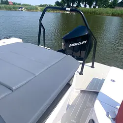 Axopar 28 Cabin