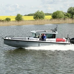 Axopar 28 Cabin