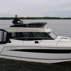 Balt 1018 Tytan