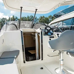 Balt 818 Tytan