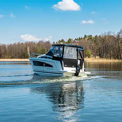 Balt 818 Tytan