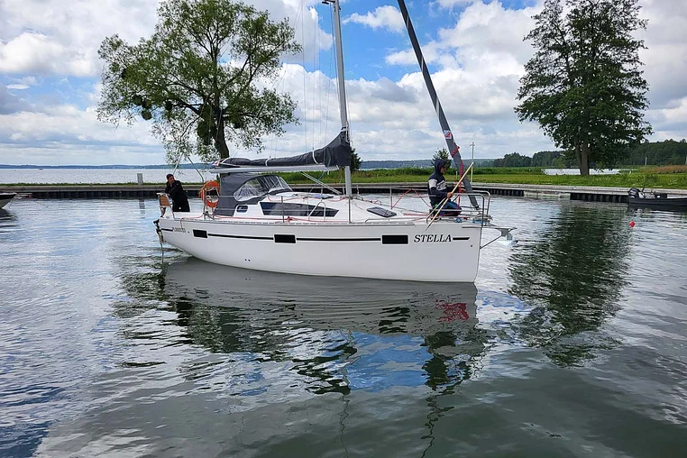 Giżycko czarter - Baltica 26