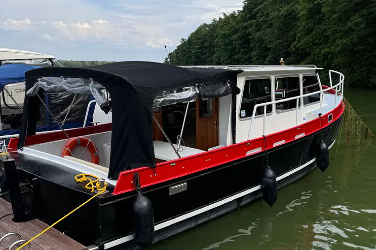 Bogaczewo czarter - Barkas Princes 950