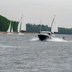 Beneteau Antares 8