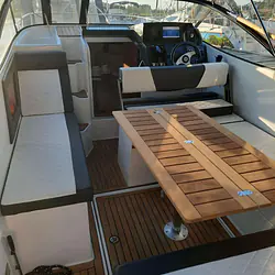 Cabina 695