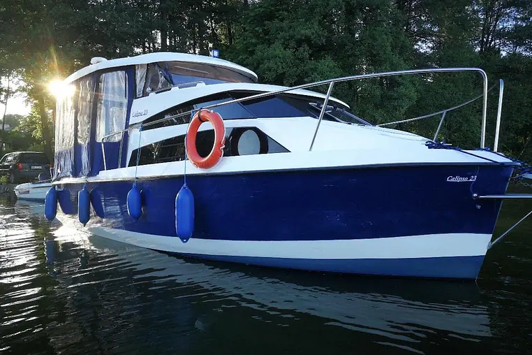 Mazury czarter - Calipso 23