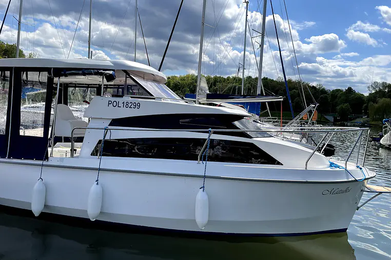 Mazury czarter - Calipso 23