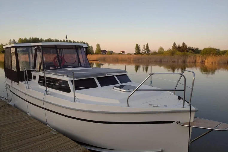 Czarter houseboatu Calipso 750
