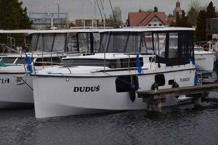 Mazury czarter - Calipso 750