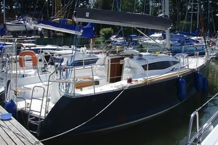 Mikołajki czarter - Cobra 33