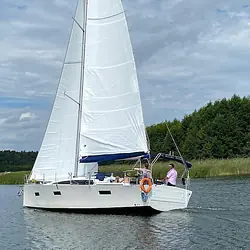 Cobra 38