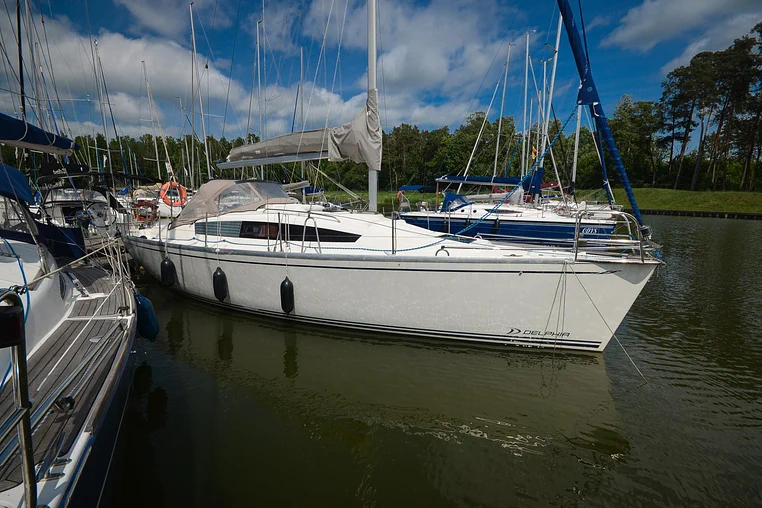 Czarter jachtu żaglowego Delphia 33 MC