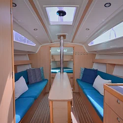Delphia 33 MC