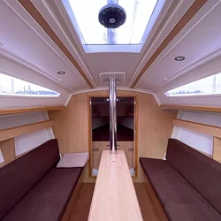 Delphia 33 MC