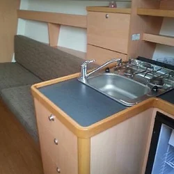 Delphia 33 MC