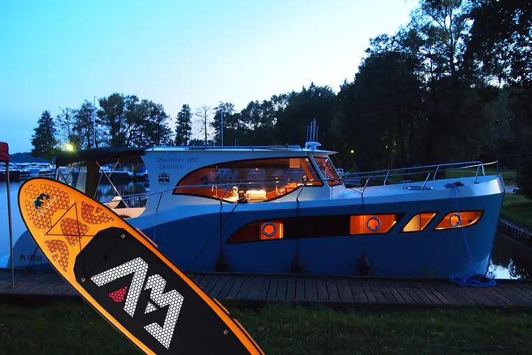 Czarter jachtu motorowego Discovery Dreamer 1150