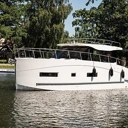 Futura 36