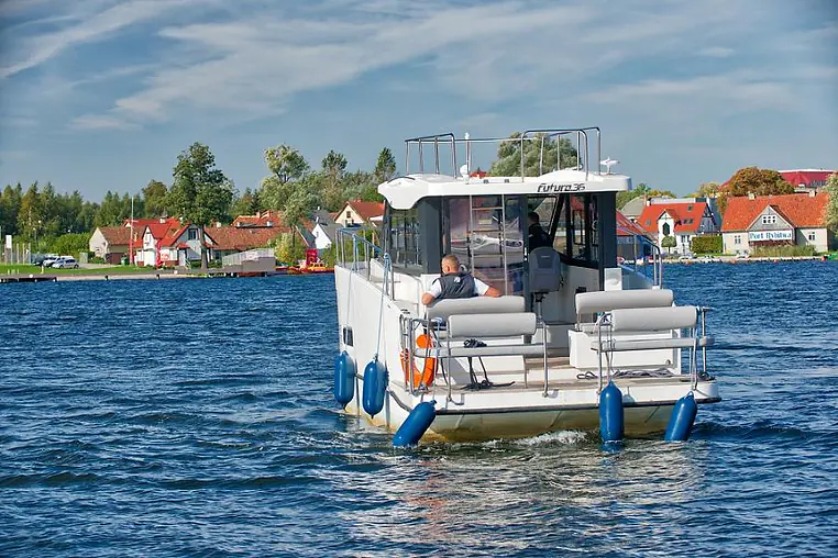 Mazury czarter - Futura 36