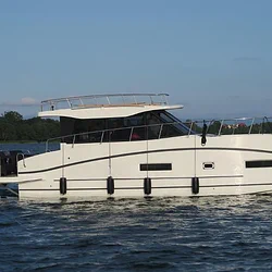 Futura 36