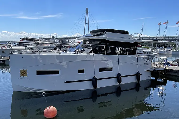 Czarter jachtu motorowego Futura 40
