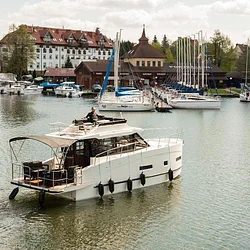 Futura 40